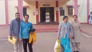 हमर राज पार्टी जिला अध्यक्ष की कार में आग लगाने के मामले में अंगारी सरपंच ममता डडसेना और श्यामू यादव गिरफ्तार